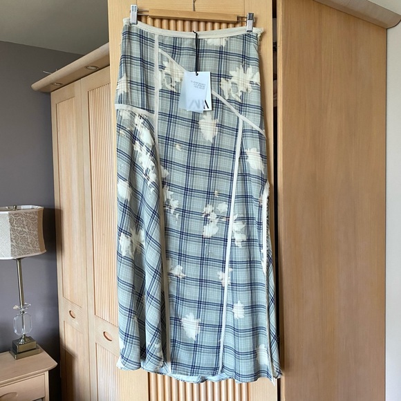 Zara bohemian plaid maxi skirt - Picture 4 of 8